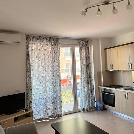 Berti Apartamento Shëngjin