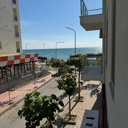 Appartamento Berti Shëngjin